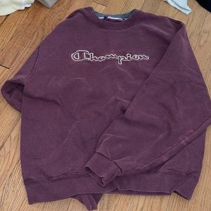 Vintage Champion Crewneck in Crimson